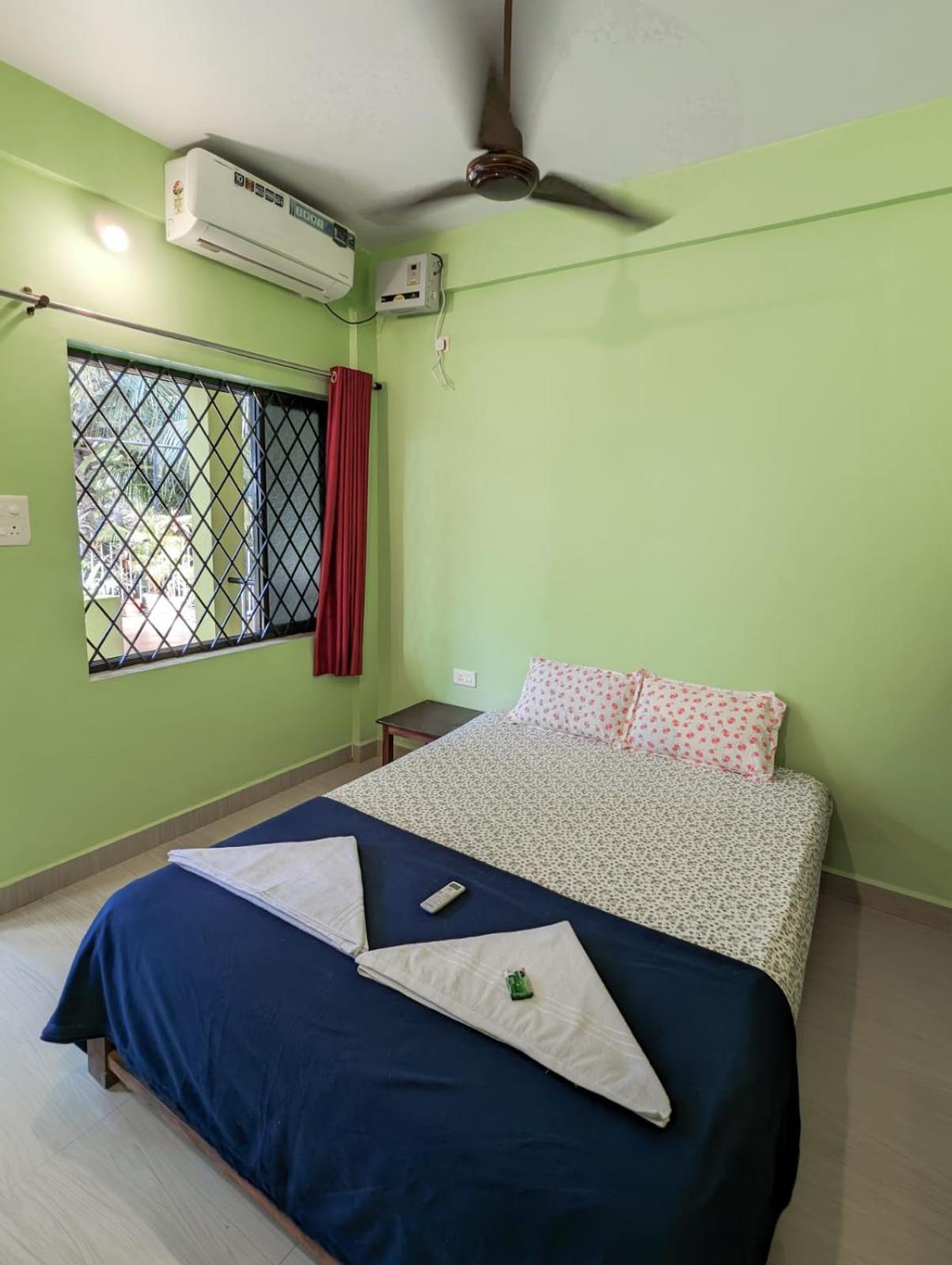 Luciano Guest House Arambol Bagian luar foto
